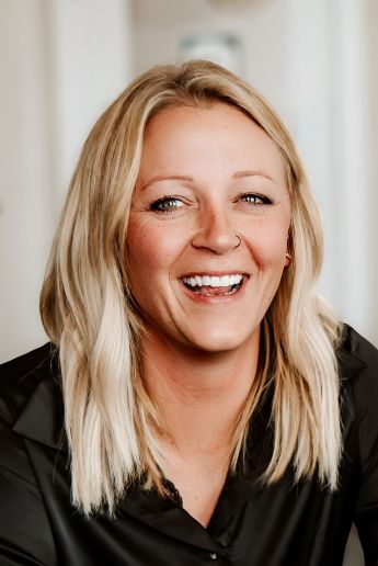 Headshot of Jennie M Franzen