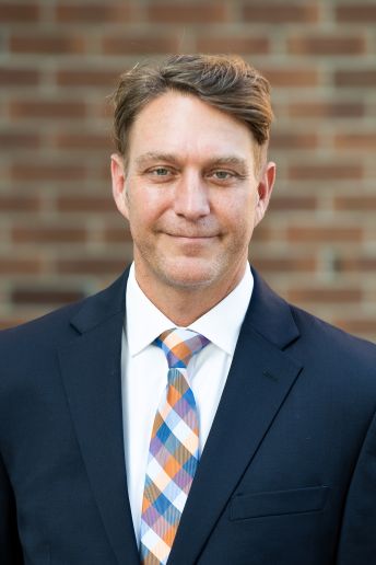 Headshot of Barrett Huls, LUTCF