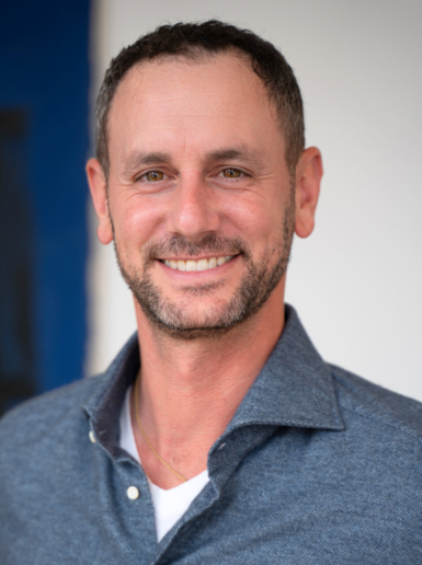 Headshot of Zachary Ruttenberg