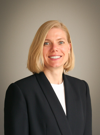Headshot of Heather   Albert