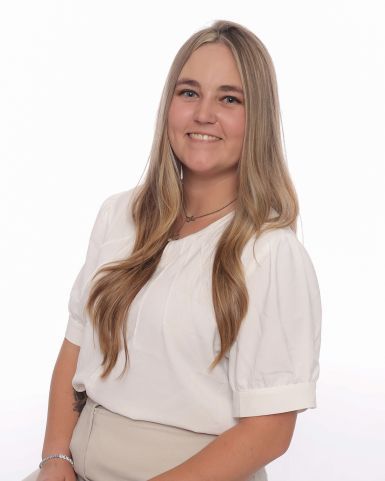 Headshot of Kadance Annette Smith