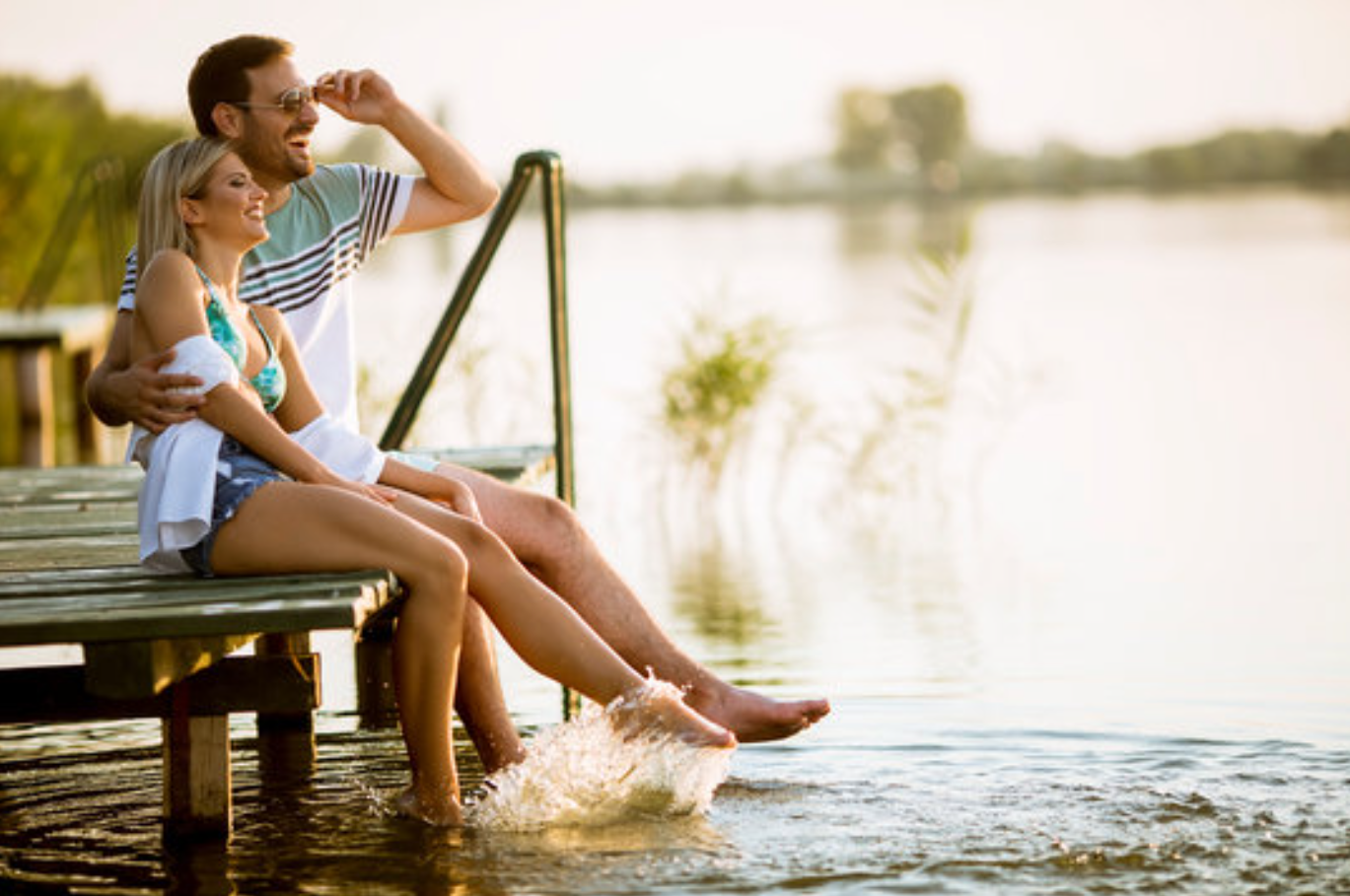 lake-couple