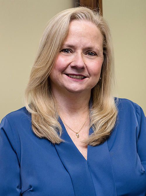 Kimberlee Rooth headshot