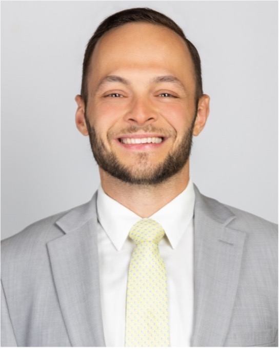 Thomas Gyumolcs Headshot