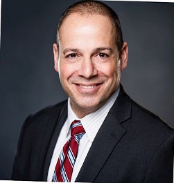 Daniel Carnicella Headshot
