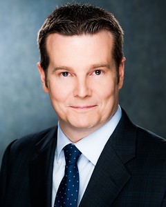 Kenneth Price Headshot