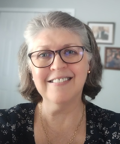 Kathryn Swihart Headshot