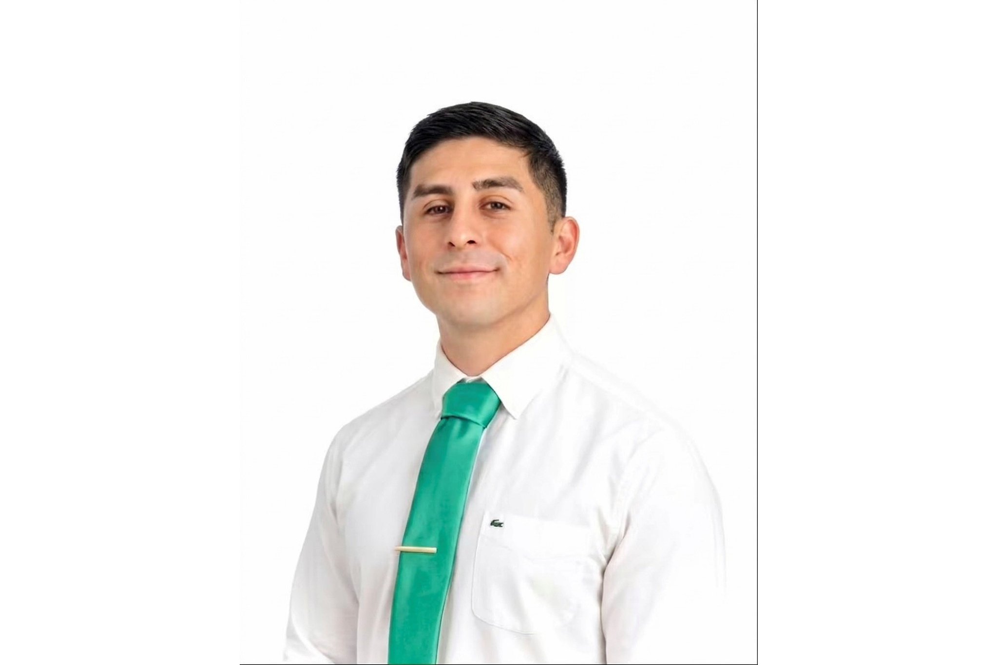Ethan Estrada Headshot 2