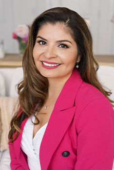 Monica Rangel Headshot