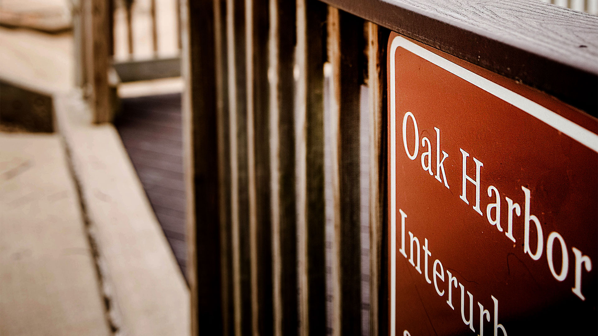 Header - Oak Harbor Signage