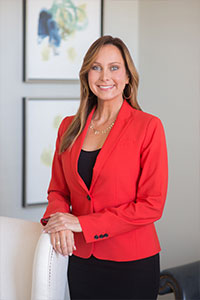 Kellie Headshot 2024