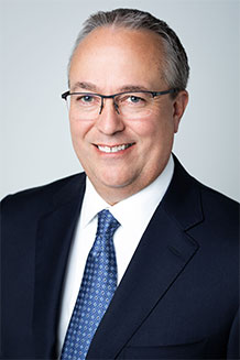 Chad Tucker headshot