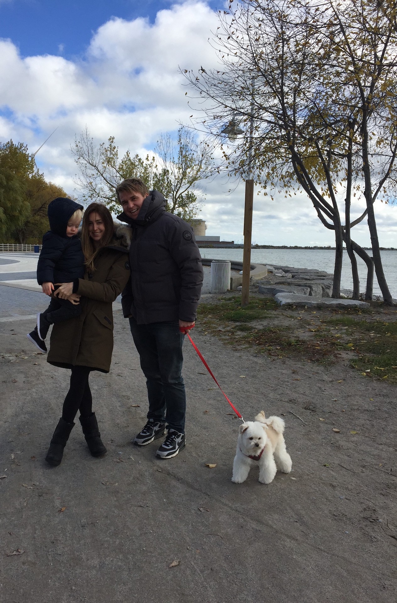 Jennifer McClintock family with dog