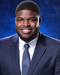 Julian Bynoe Headshot