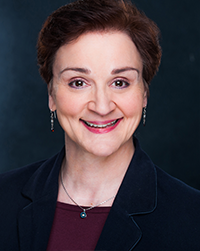 Robin Willis Headshot
