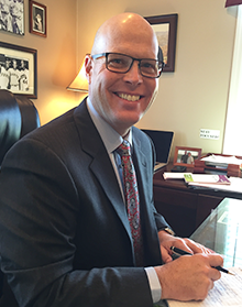 Wes Morris headshot