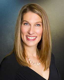 Julie Paxton headshot