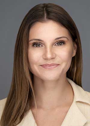 Emmanuelle Le Tertre headshot