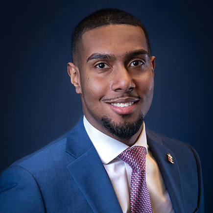 Sean Moore Jr. headshot