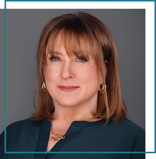 Elizabeth Latimore headshot