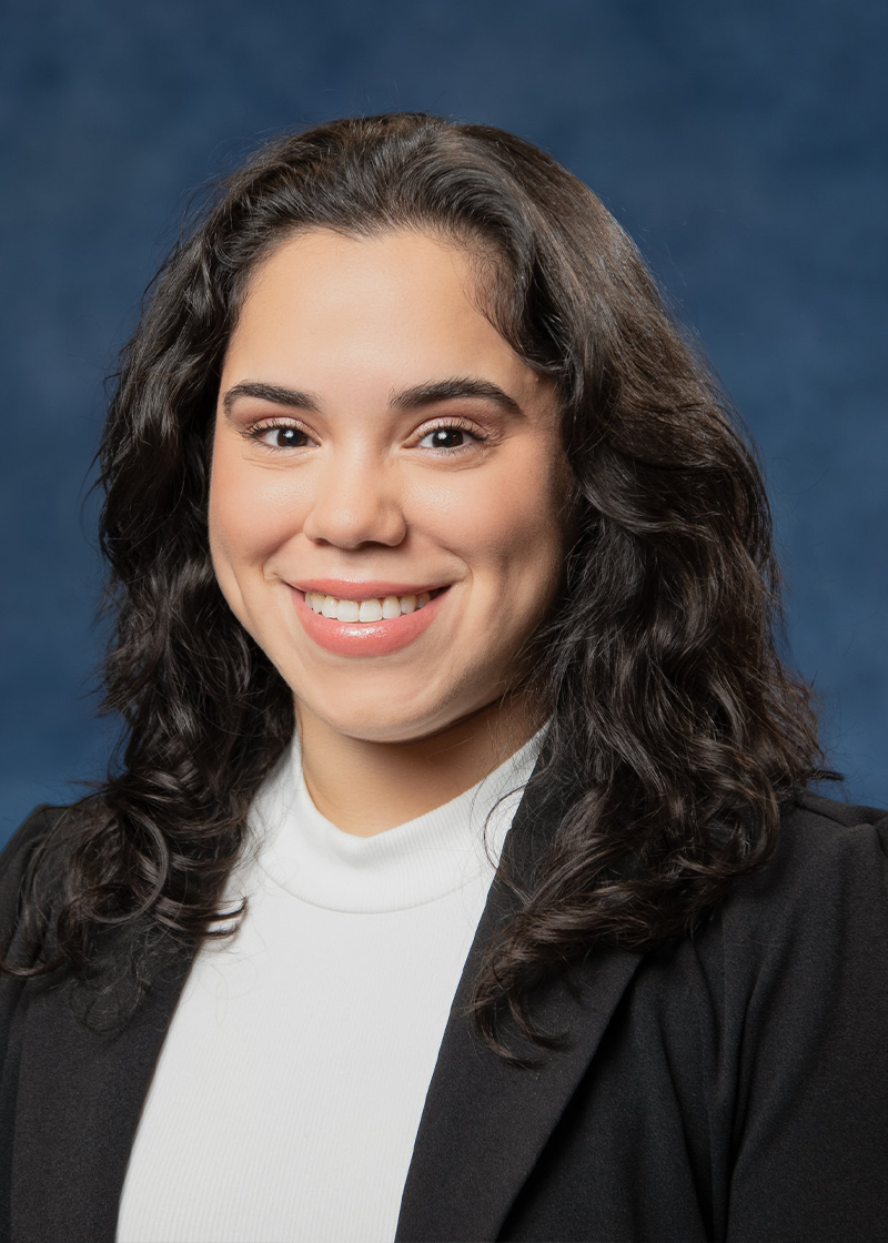 Jenny Torres Headshot