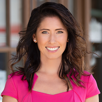 Jessica Holmen headshot