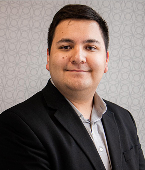 Dominic García headshot