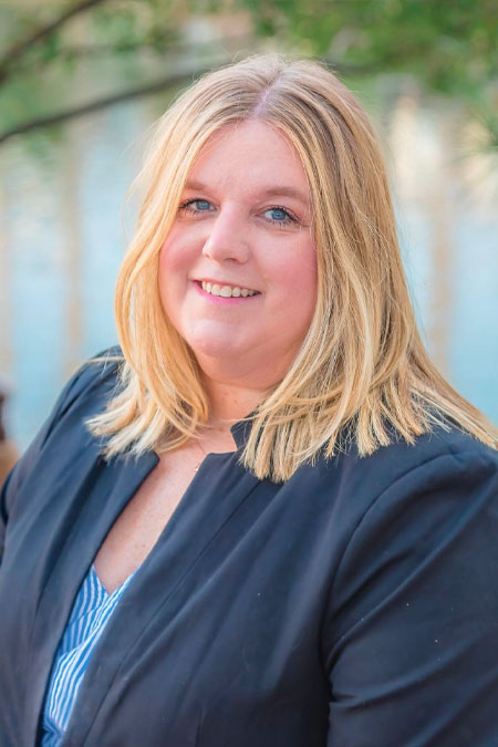 jenn headshot