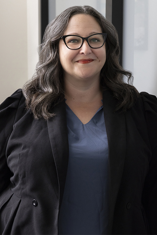 Ariona Ellis headshot 2025