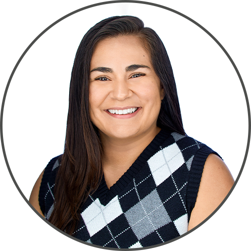 Neli headshot - circle