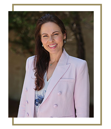 Catherine Sledge headshot