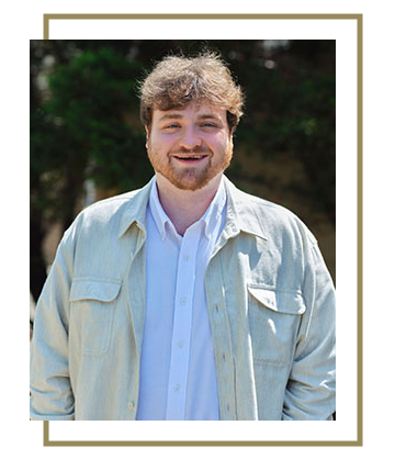 Morris Graves headshot