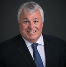 Howard Welsh > Headshot